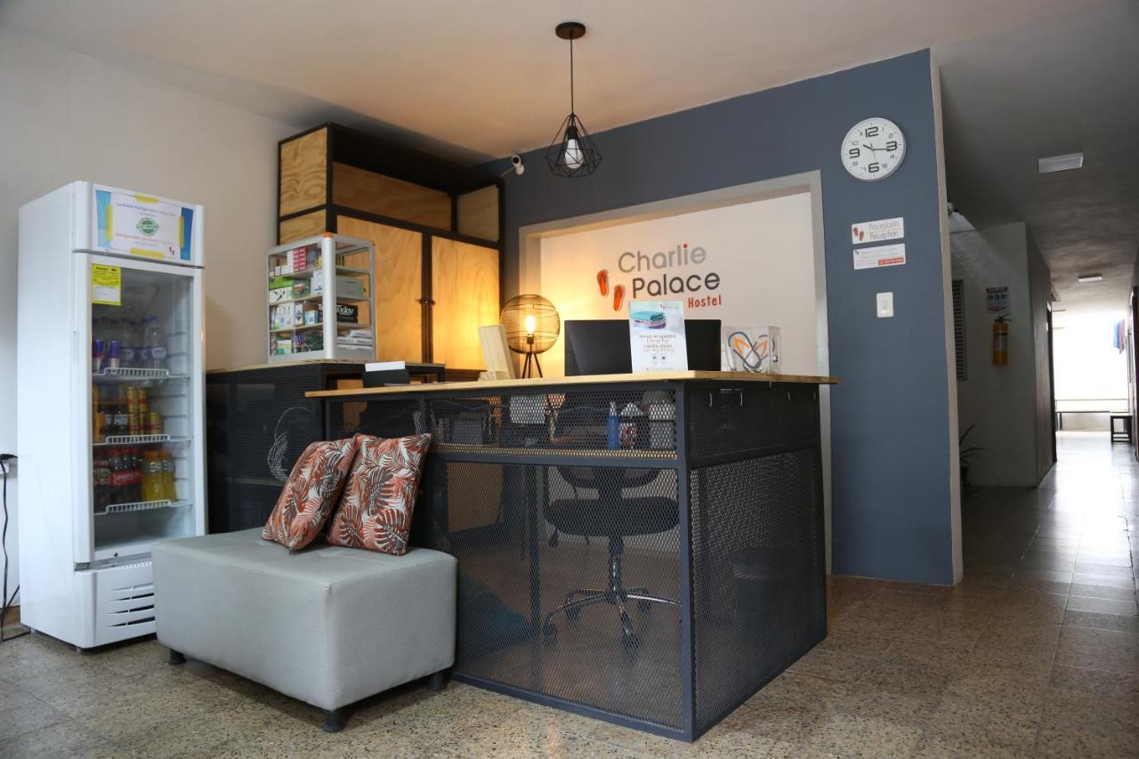 Charlie Palace Hostel Medellín Dış mekan fotoğraf